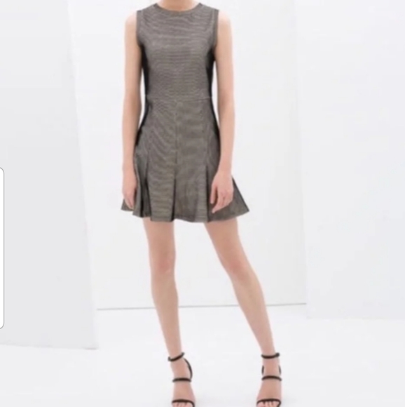 Zara Black and Tan Net Mesh Skater Dress - Picture 2 of 7